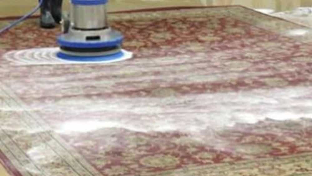 شستشوی انواع فرش با روش‌های سازگار با محیط زیست در مشهد